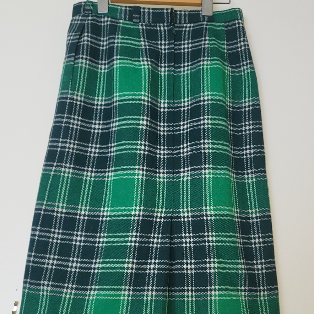 Green Plaid Pencil Skirt (1950s) - Picture 2 of 4